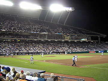 $B!=(B Kauffman Stadium 1$BN]B&(B $B!=(B