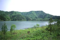 美山湖畔